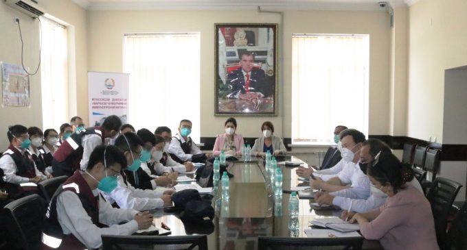В Душанбе состоялась встреча специалистов сферы здравоохранения Таджикистана и Китая