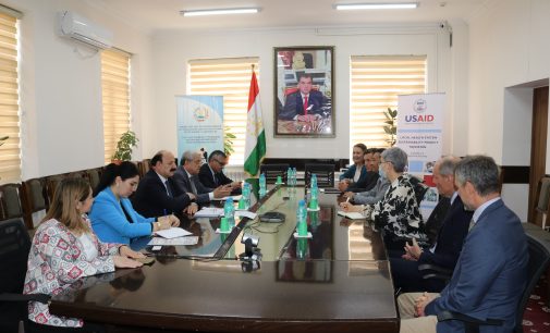 Встреча Абдухолика Амирзода с новоназначенным послом Соединенных Штатов Америки в Таджикистане Мануэлем Микаллером