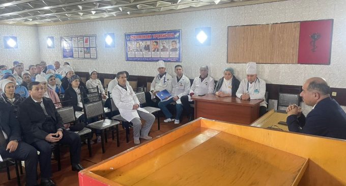 Рабочая группа Министерства здравоохранения и социальной защиты населения посетила больницы городов и районов республики